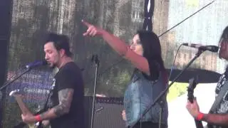Выступление группы LOUNA  (liveONstage 19.05.13)