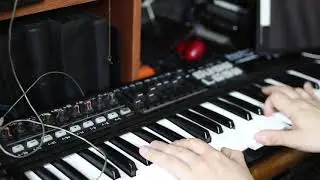 Secuencia armónica de Jesús Molina en su tutorial de Piano