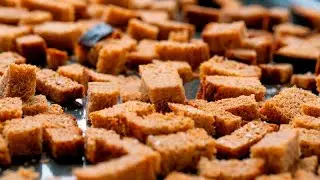 Got some leftover bread at home? Make some amazing GARLIC CROUTONS in the oven.