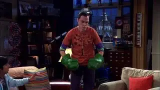 3x12 Sheldon wears Hulk's hands