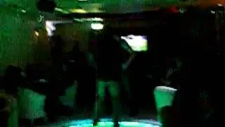 Движ в кафе! dance music)))