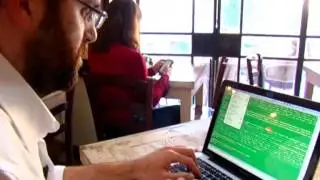 Chilik Tamir discussing how Smartphones are targeted by Hackers - Israel National News Channel 2