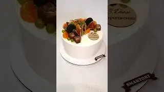 Торт Снікерс 