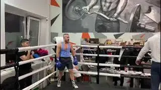 Егор Бадьин (мини-Дацик) первый бой по боксу нокаут 1 раунд