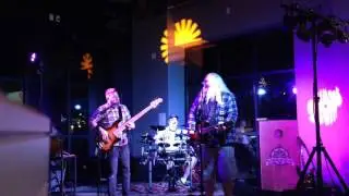 The Big Lewinski at Compass Rose - Learn to Fly (Foo Fighters Cover)