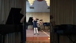 Тохтарь Каролина