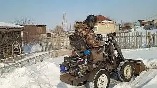 Кажется совсем недавно сошёл снег, а сегодня в жару уже хочется окунуться в зимнюю прохладу...