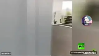 ارتقاء ورجينا  للرونالدوا من وراء الزجاج