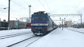 ВЛ40у-1395-1 с поездом №070 Мариуполь-Львов