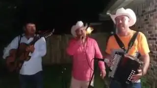 PONCHO  ADALBERTO Y RUBEN  EL CORRIDO  DEL (HALCON)