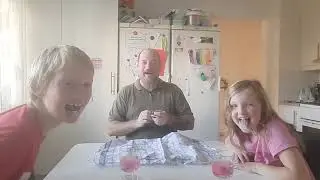 Noel & Alicia ♡ Challenge fem äckliga ~ fem goda