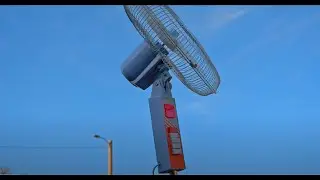 Generic Stand Fan Dance