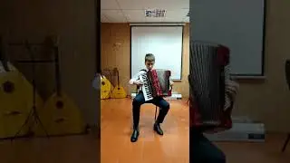Песня в стиле фугетты, исп. Раков Владимир