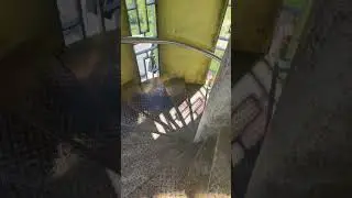 Cầu thang  cột cờ Lũng Cú