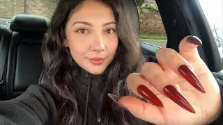 ASMR in the car 🚙 (tapping and scratching)