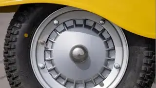 Tutorial sostituzione pneumatico vespa px