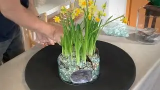 How To Make A Modern Spring Table Design
