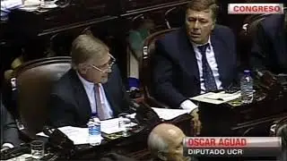 Oscar Aguad: "¿Saben cual es el Pueblo al que no le tienen miedo?" (2013)