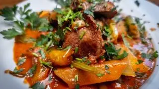 Рагу из овощей или тушеное мясо с овощами