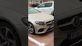 Ce a gasit Vroom Vroom Vlog pe masinile lui?