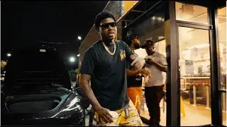 Bigg 290 - 300 - Shot by 