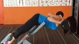 Гиперэкстензия со штангой видео