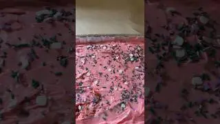 Jell-O poke cake recipe ￼