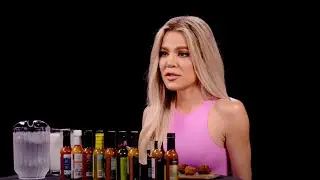 Hot Ones - Khloé Kardashian (Biskutt)