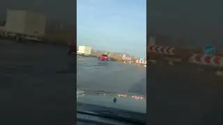 А выезд на Н-31 могли бы и подлатать!
