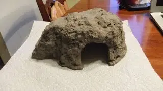 How to make a DIY Snake Hide