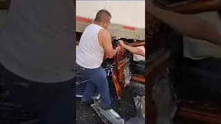 Залетел под фуру