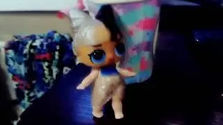 сколько нарядов у моей куклы лол платьев? ✌✌✌😻😻⚡⚡🍫🍫🍫🍫🍫