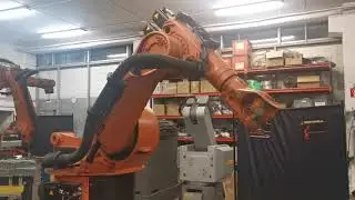 Kuka Robot KR30-2 full speed test at Eurobots