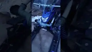 натяжка гусеницы на снегоходе динго