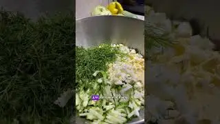 САЛАТ ИЗ КАПУСТЫ КОЛЬРАБИ С ЯЙЦОМ #деревня #рецепт #рецепты #вкусно #дача #еда #салатизкапусты