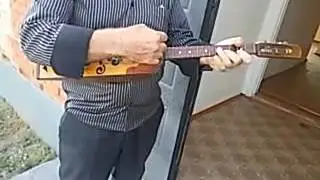 Мелодия на балалайке