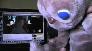 ET Reviews the Ted Trailer