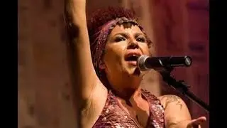 RITA BENNEDITTO -  MAIÚSCULO