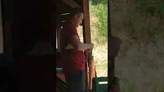 Перчик виконує дисципліну Металевий попер 7/10