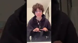 Revelando a la chica que estaba detrás...  👀 