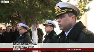 Ukraine  Navy chief defects to Russia as new chief stays