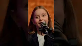 ОНА НЕ ХОДИТ В ШКОЛУ 🏫🔥😱 