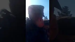 БМП на полном ходу.