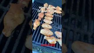 Minors Major Wings! / #minorsmajor #food #stlouis #chicken #wings
