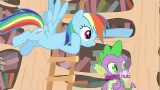 Rainbow Dash - Hey Twilight! There's a mouse right behind you!