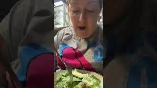 Пришли перекусить 