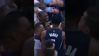 Terrence Ross put Julius Randle in a headlock 😂 #nba #basketball #knicks #Business #Success #Shorts