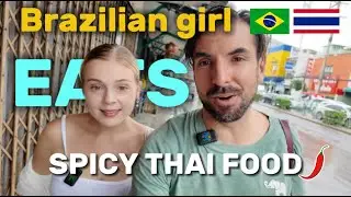 Bringing My Brazilian Friend to Try Spicy Thai Food & Explore Klong Toei Market!  🇹🇭