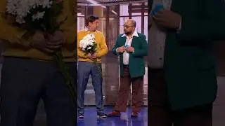 Случай в аэропорту😂 УРАЛЬСКИЕ ПЕЛЬМЕНИ #shorts #уральскиепельмени #шоу