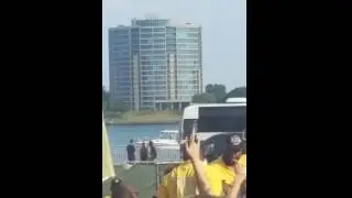MAC DEMARCO CROWDSURFED AT MO POP 2016